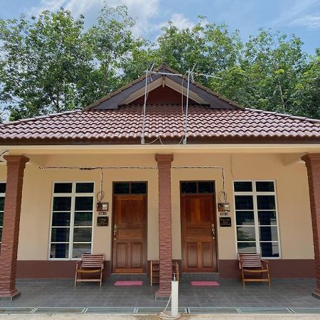 Nsjay Guest House Kampong Gong Balai Exterior foto