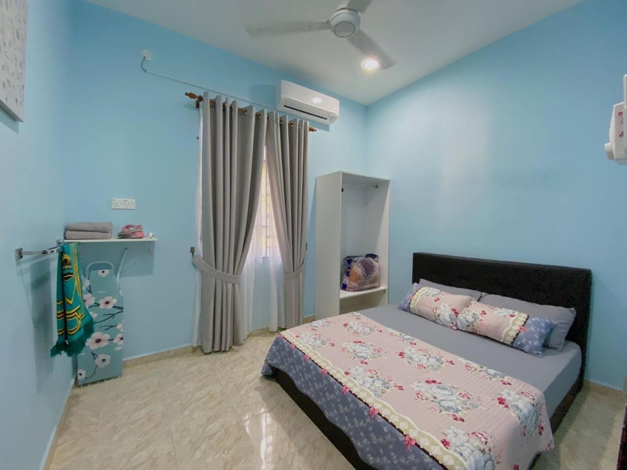 Nsjay Guest House Kampong Gong Balai Exterior foto