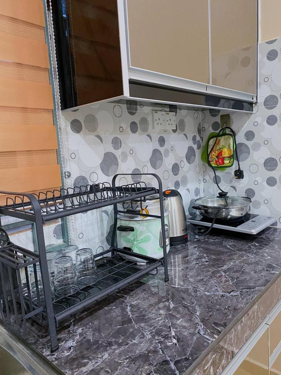 Nsjay Guest House Kampong Gong Balai Exterior foto