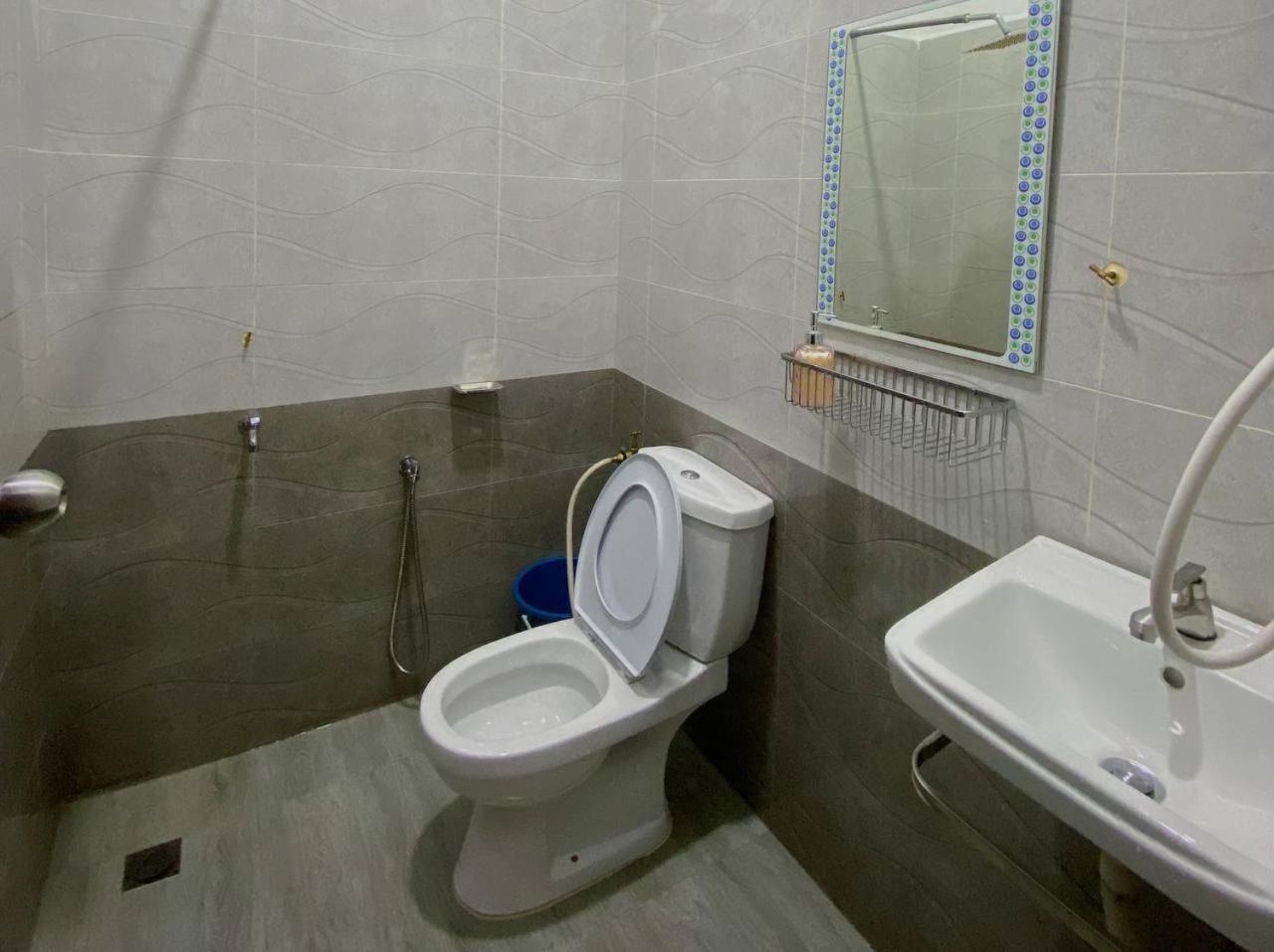 Nsjay Guest House Kampong Gong Balai Exterior foto