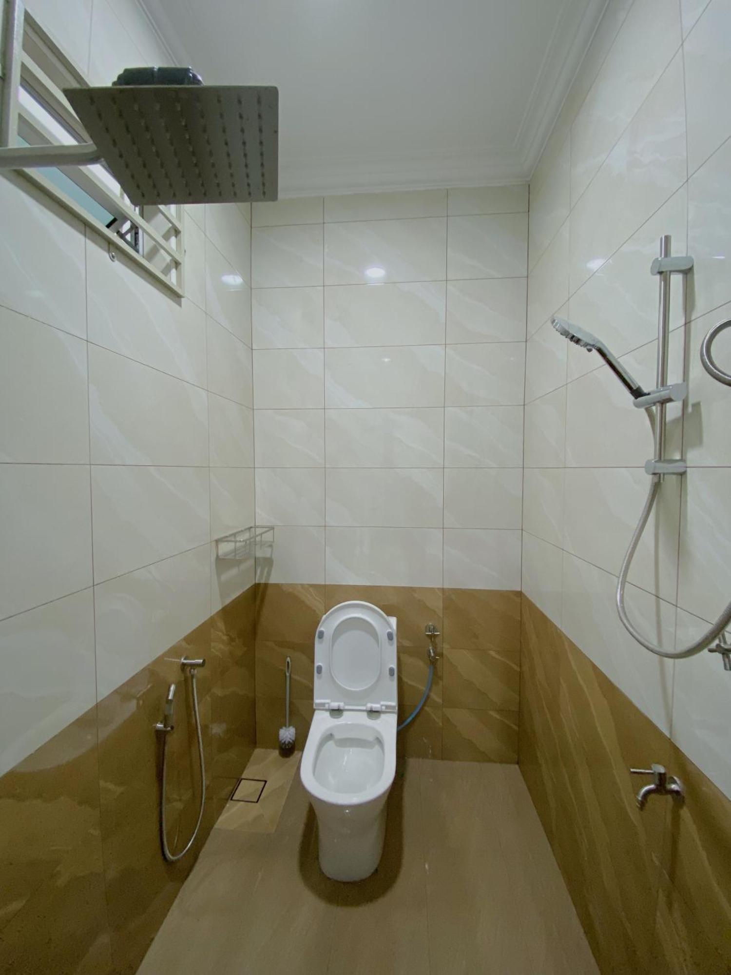 Nsjay Guest House Kampong Gong Balai Exterior foto