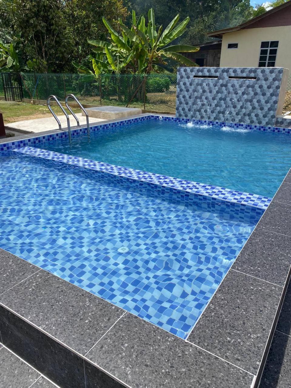 Nsjay Guest House Kampong Gong Balai Exterior foto